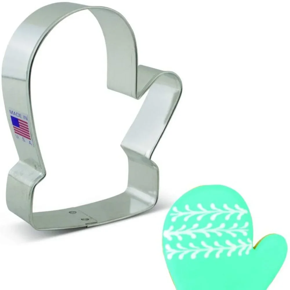 7 Mini Christmas Cookie Cutters Set - Picture 2 of 5